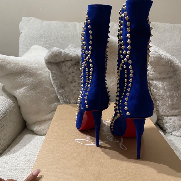 Christian Louboutin Astrilarge Booty Pika BNIB - Picture 16 of 17